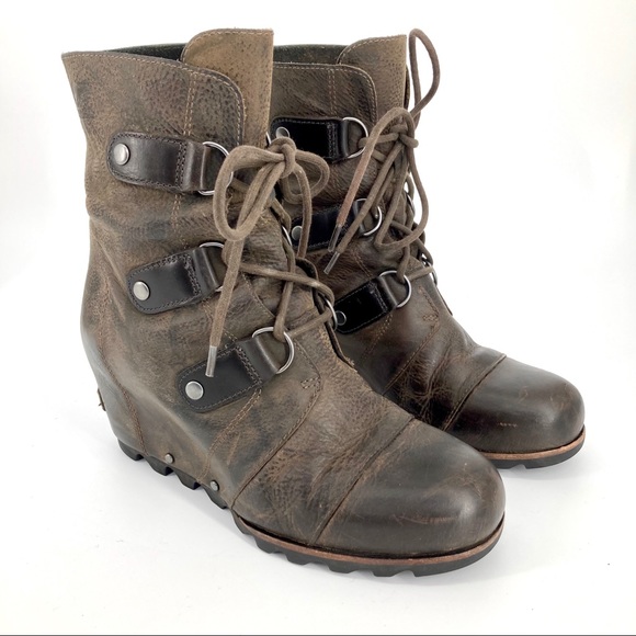 Sorel Shoes - Sorel: brown Joan of Arctic wedge boots (9)